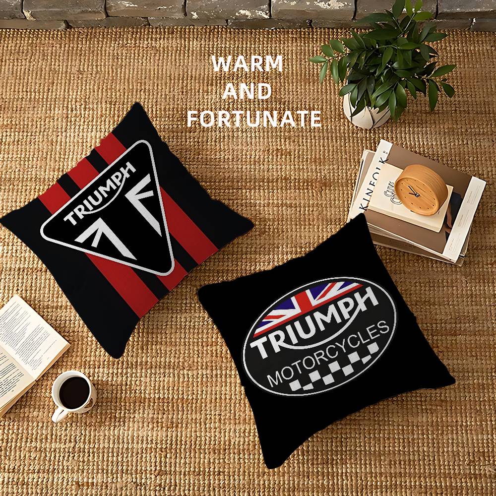 Home Textiles Logo - أغطية وسائد بشعار T-Triumphs، أغطية وسائد
