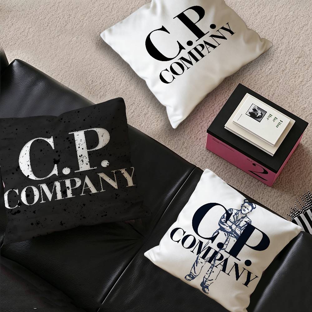 Home Textiles Company - C-CP-Fashion-Company غطاء وسادة للأريكة، غطاء وسادة