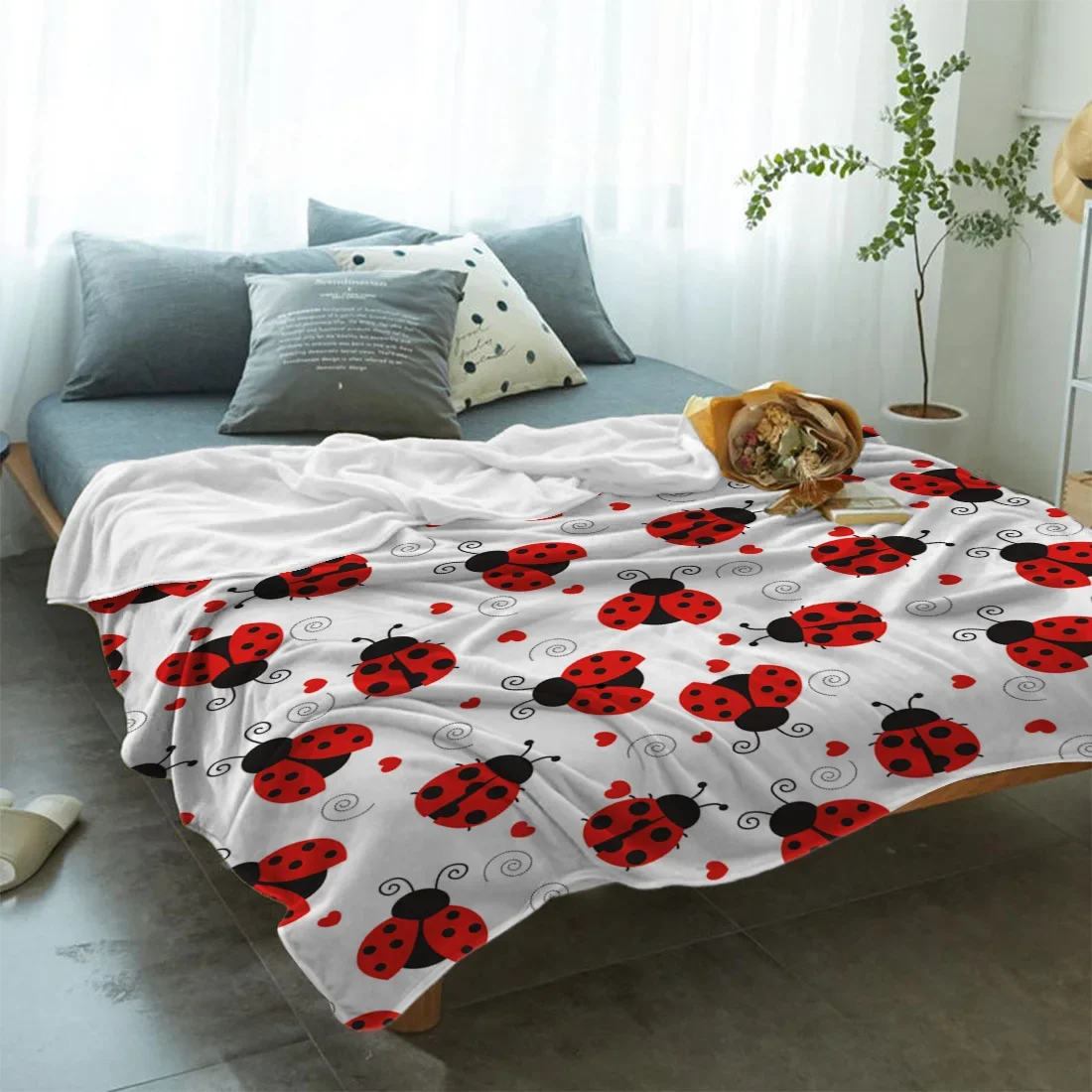 بطانية سرير من الصوف - خفيفة ا - مراجعة Home Textiles Super Soft وسعره