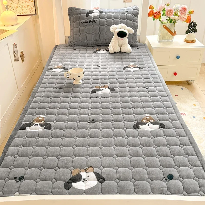 مرتبة سرير دافئة مطبوعة برسوم  - مراجعة Home Textiles Super Soft وسعره