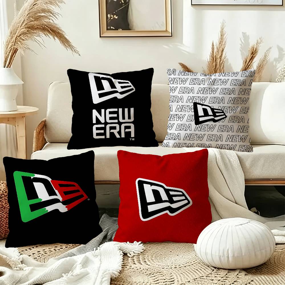 غطاء وسادة بشعار N-NewS E-Era، - مراجعة Home Textiles Logo وسعره